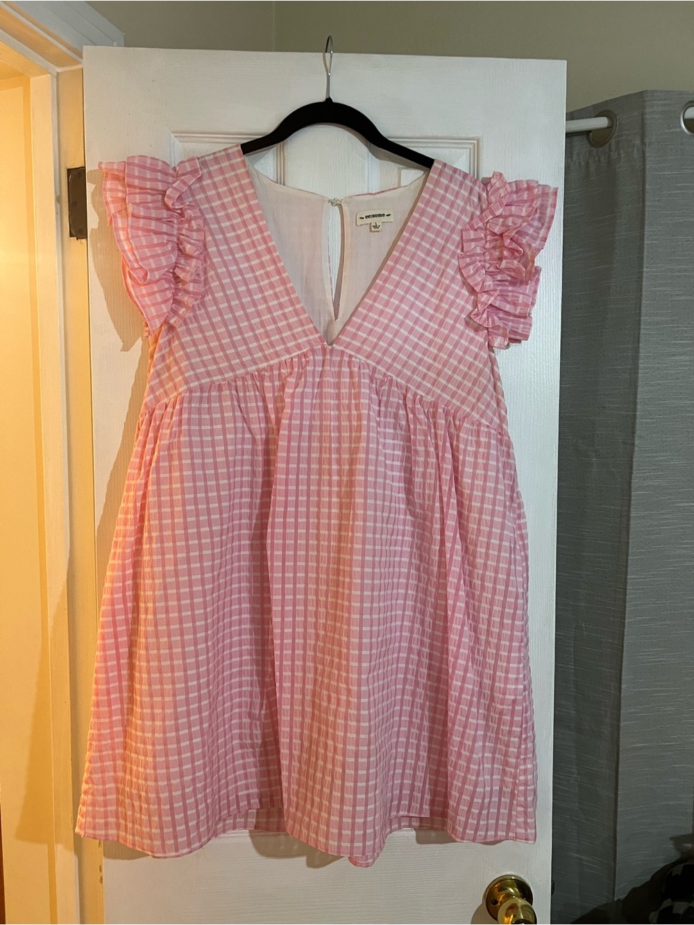 Girls' Pink Gingham Ruffle-Sleeve Romper